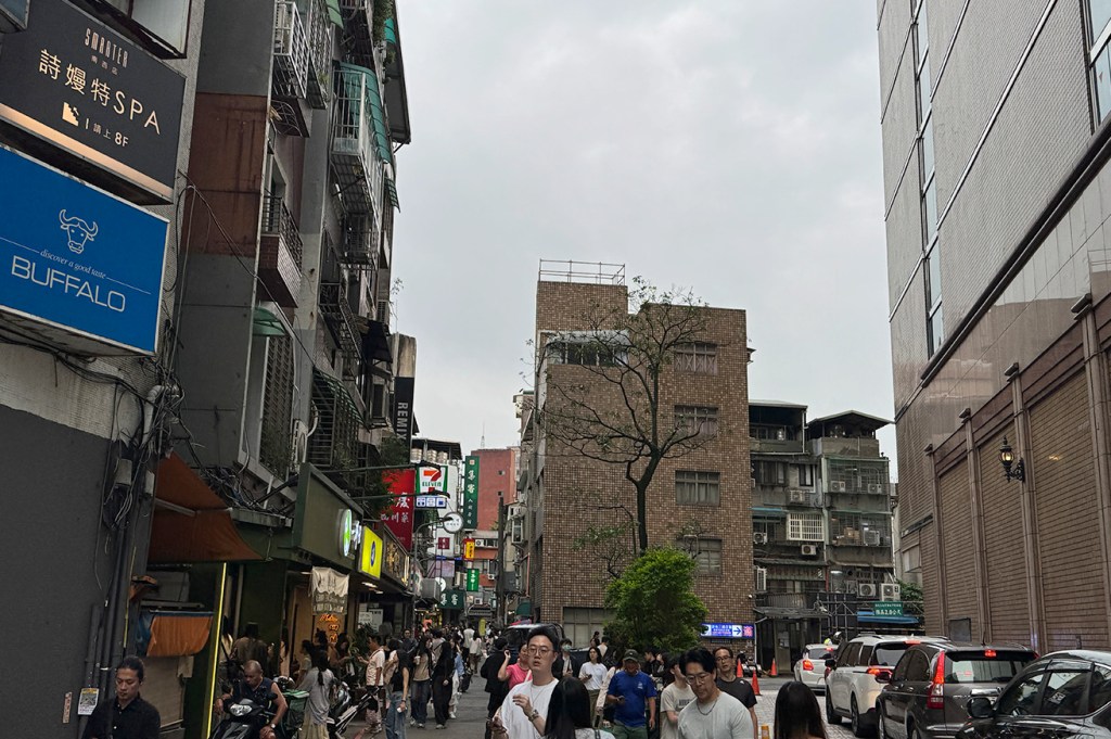 三越横